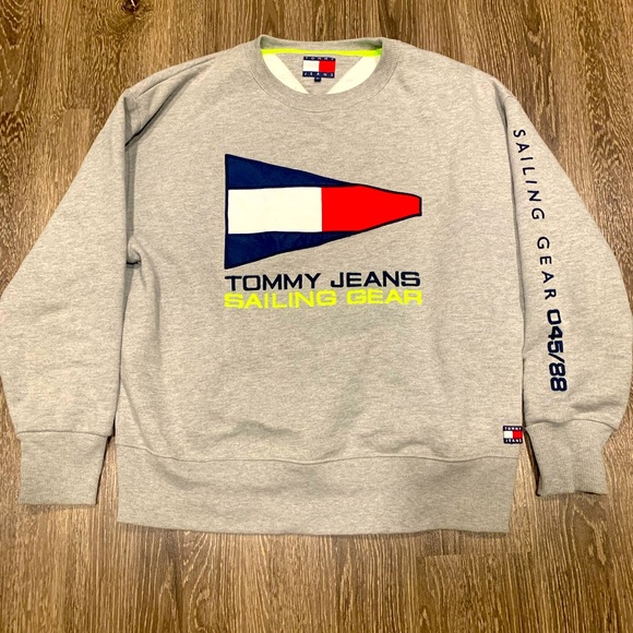 Tommy Hilfiger crewneck xl - Picture 1 of 4